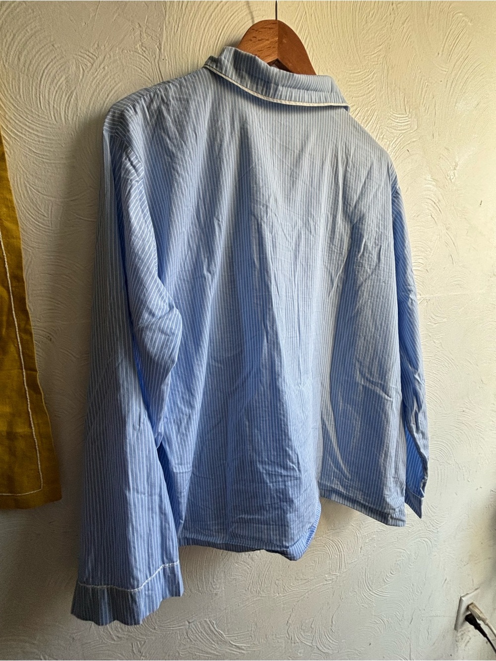 Aritzia Light Blue Pinstripe Cotton Pajama button up top, MEDUIM - Picture 15 of 15